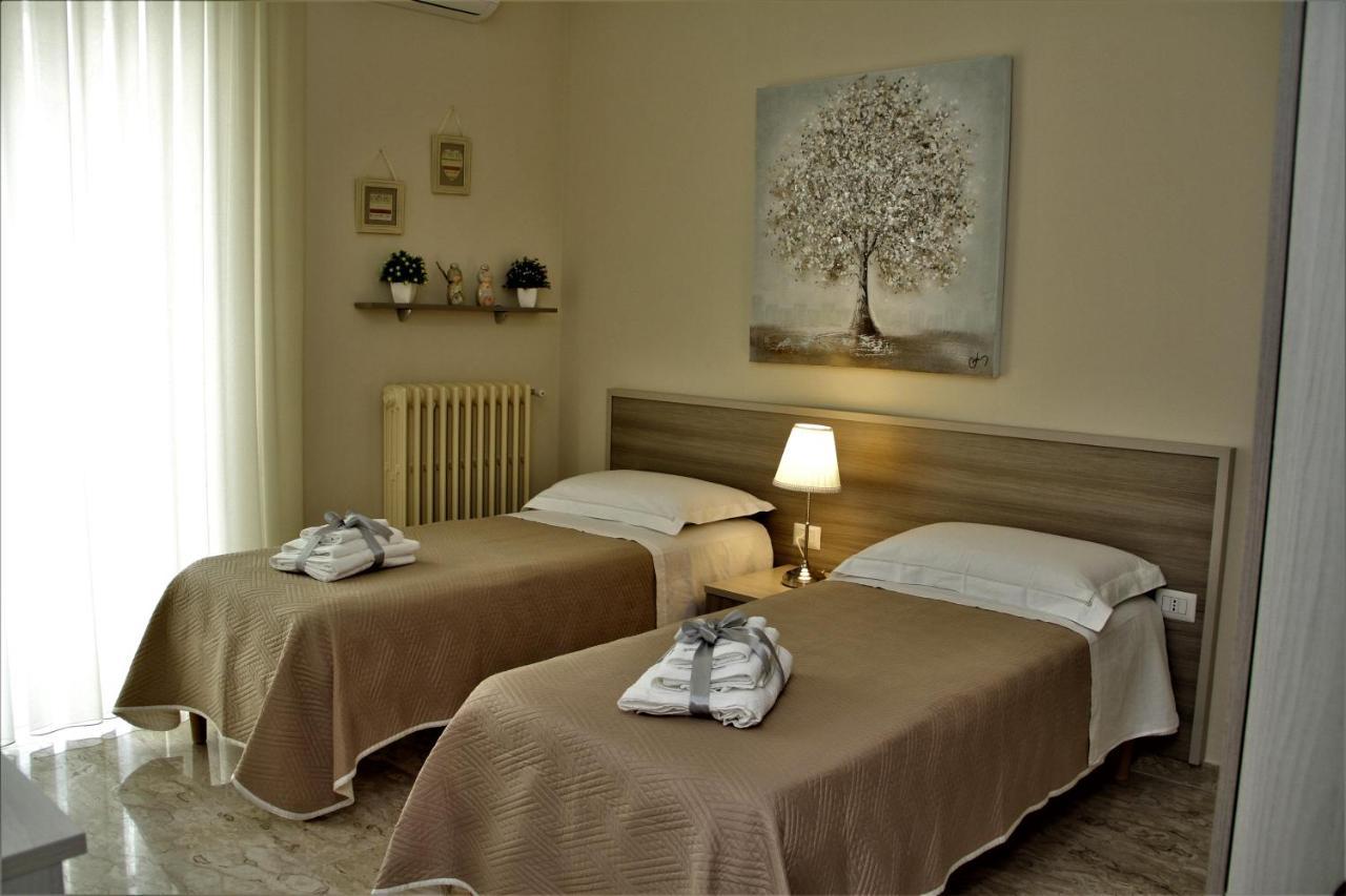 מונטסקליוזו Casa Vacanze Civico 32 מראה חיצוני תמונה