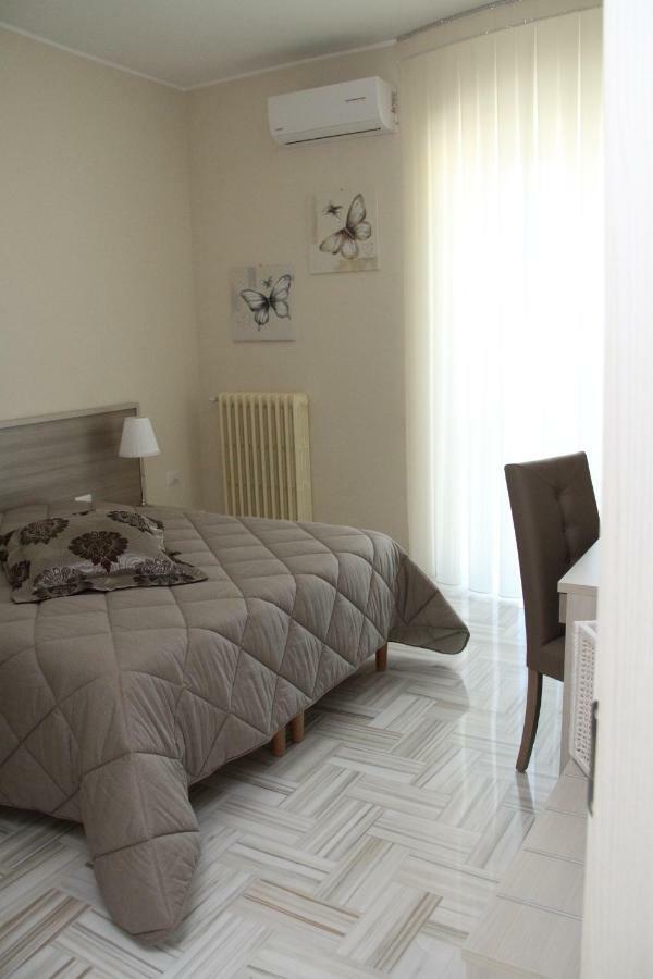 מונטסקליוזו Casa Vacanze Civico 32 מראה חיצוני תמונה